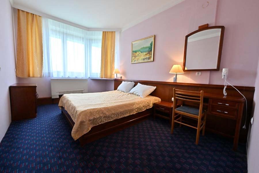 Hotel Norcev Grgetek Εξωτερικό φωτογραφία
