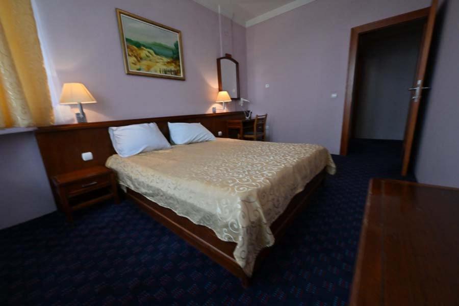 Hotel Norcev Grgetek Εξωτερικό φωτογραφία