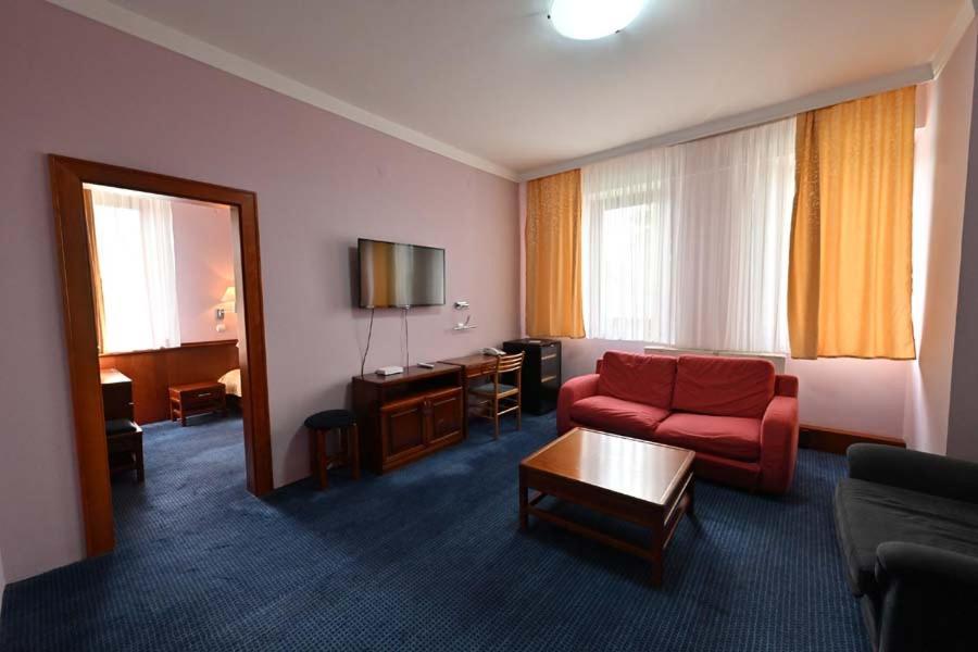 Hotel Norcev Grgetek Εξωτερικό φωτογραφία