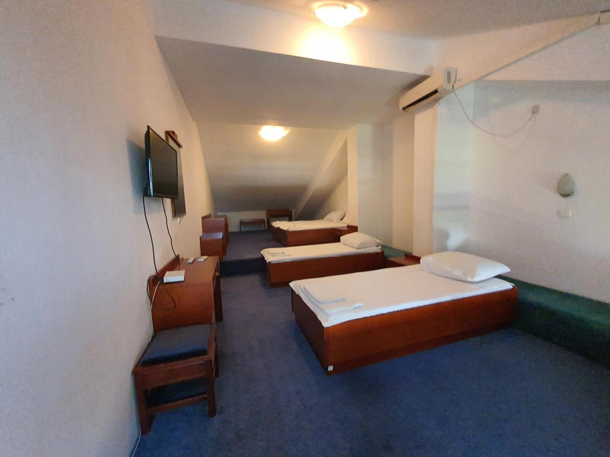 Hotel Norcev Grgetek Εξωτερικό φωτογραφία