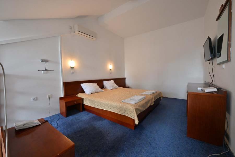 Hotel Norcev Grgetek Εξωτερικό φωτογραφία
