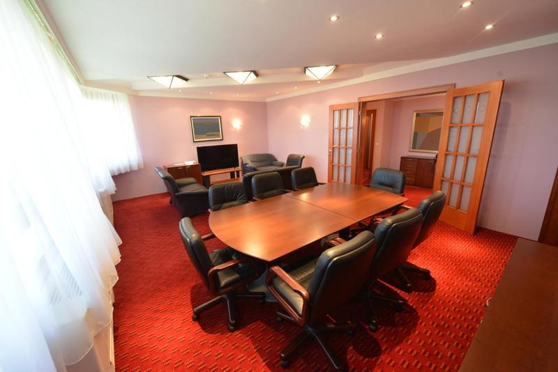 Hotel Norcev Grgetek Εξωτερικό φωτογραφία